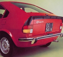 The rear of the Alfasud ti with the black spoiler.