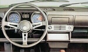 The dashboard of the Alfasud Super.